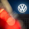 VW | © picture alliance/dpa | Moritz Frankenberg Firwat muss VW esou radikal spueren? | © picture alliance/dpa | Moritz Frankenberg