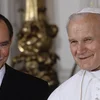 © picture-alliance / dpa | Jörg Schmitt Viru bal 40 Joer huet de Poopst Jean-Paul II Lëtzebuerg besicht | © picture-alliance / dpa | Jörg Schmitt