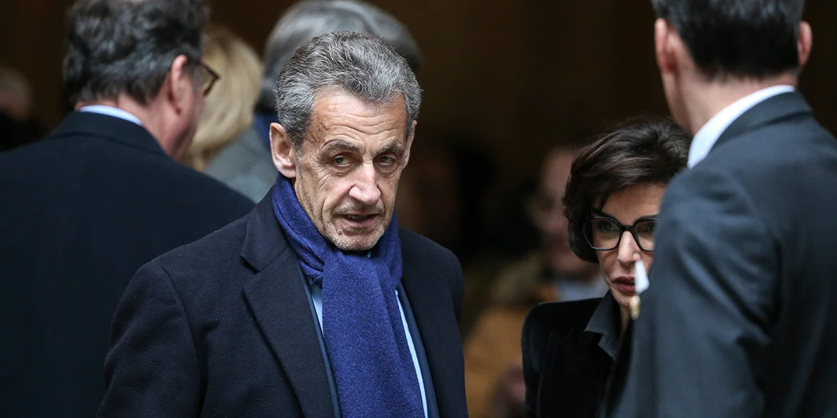 Nicolas Sarkozy kënnt provisoresch aus dem Prison | © picture alliance / NurPhoto | Michel Stoupak