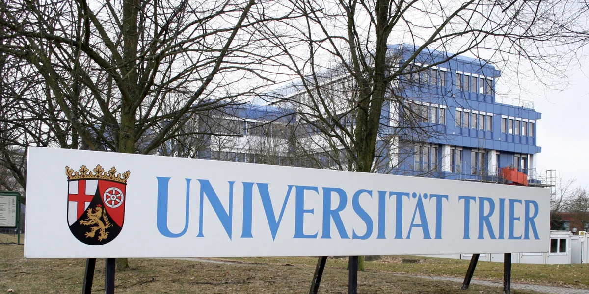 Uni Trier | © picture alliance / Caro | Scheffbuch