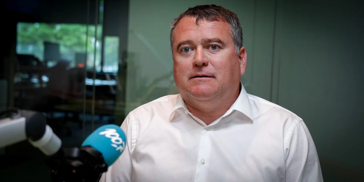 Patrick Remakel: "Iergendwann eng Kéier klappt den Enseignant zesummen" | © Michelle Barthel