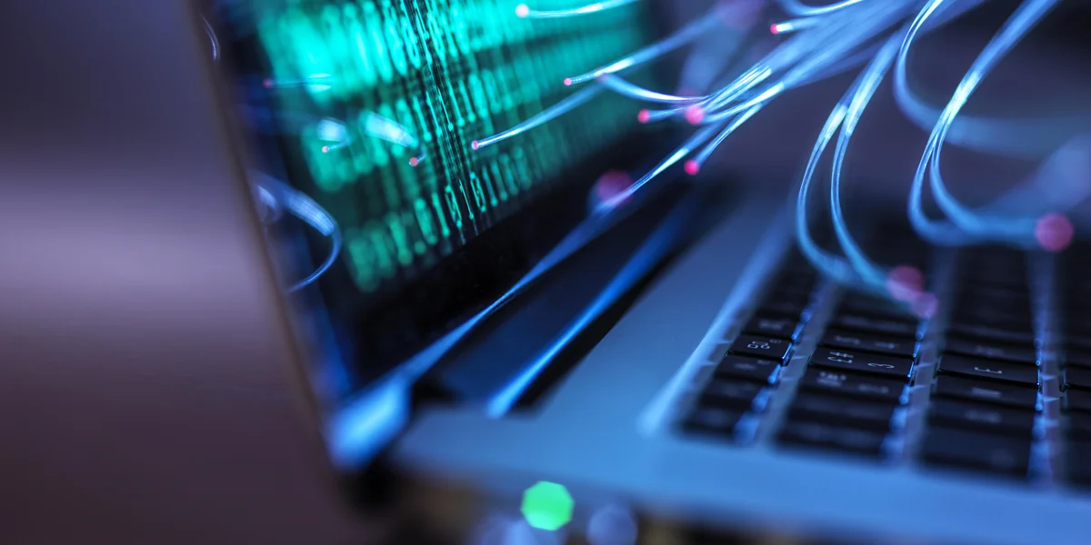 Hacker-Attack: Date vun 1,2 Millioune franséische Bankkonte goufe geklaut  | © picture alliance / Westend61 | Andrew Brookes