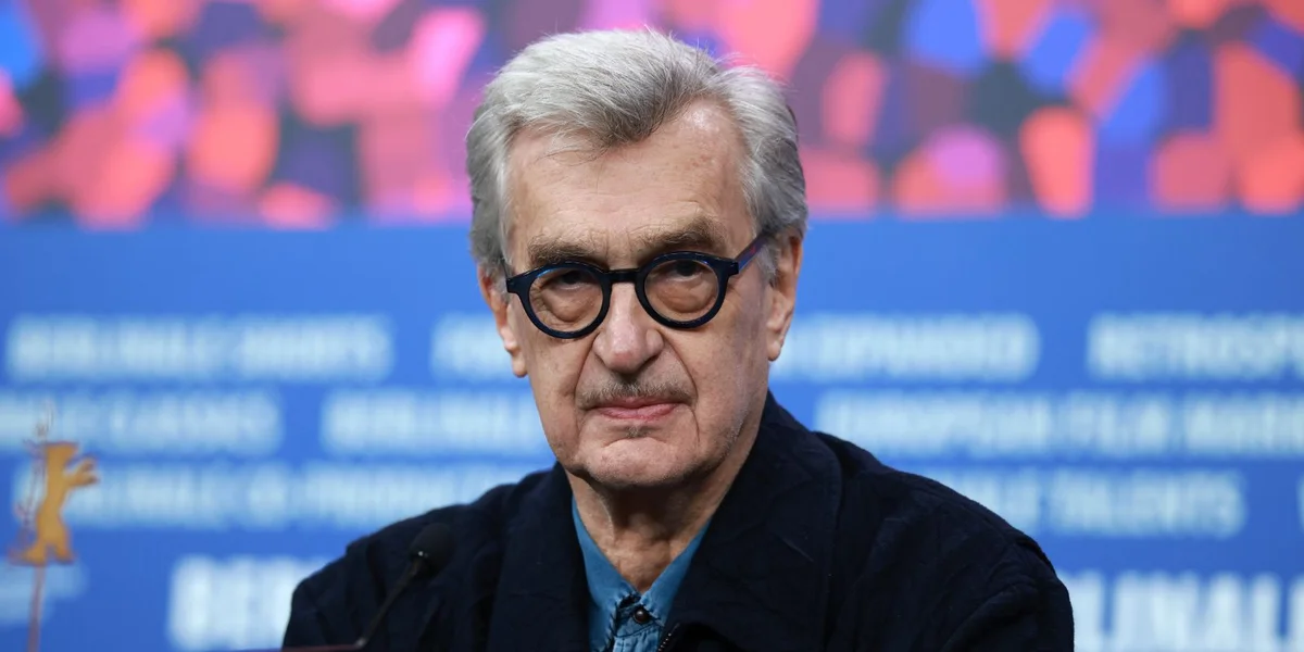 Filmregisseur Wenders zitt Film zeréck wéinst Nu-Zeen vun 13 järeger Schauspillerin | © EPA/CLEMENS BILAN