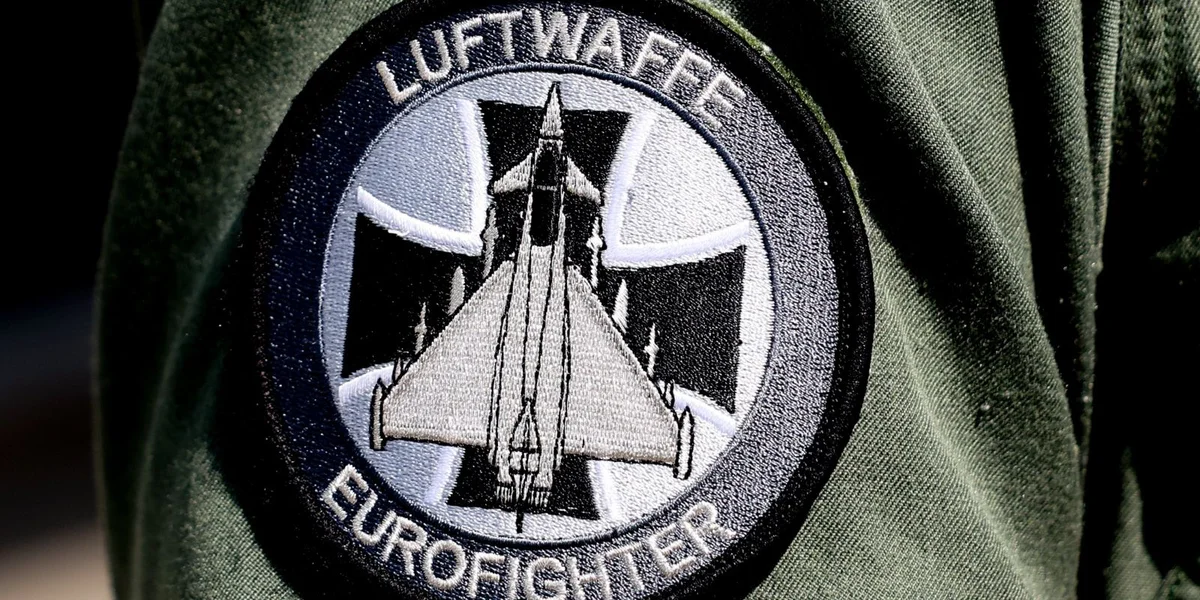 Däitsch-franséische Projet fir e gemeinsame Kampfjet ass vum Dësch | © EPA/FILIP SINGER