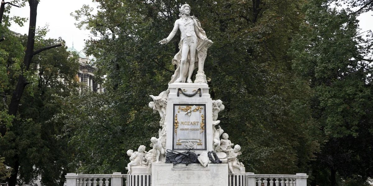 Onbekannt Manuskript vum Mozart gouf an der franséischer Nationalbibliothéik fonnt | © picture alliance / Westend61 | Westend61 / Paul Seheult