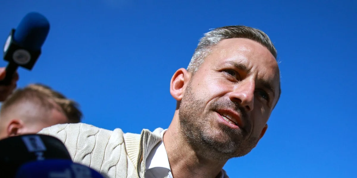 Den AfD-Spëtzekandidat Ulrich Siegmund | © EPA/CLEMENS BILAN