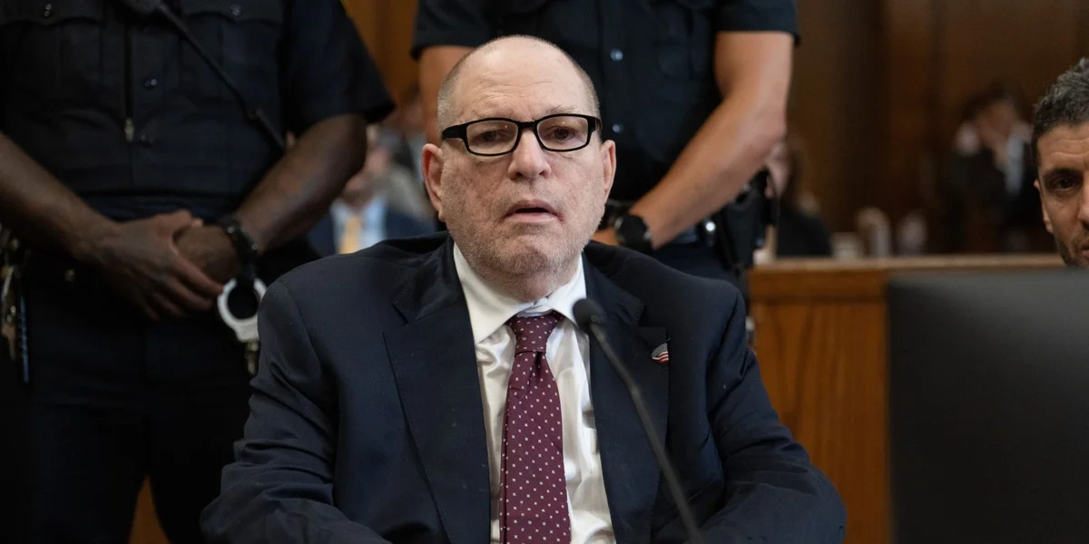 Op en Neits 15 Joer Prisong wéinst Sexualverbrieche fir de Filmmogul Harvey Weinstein