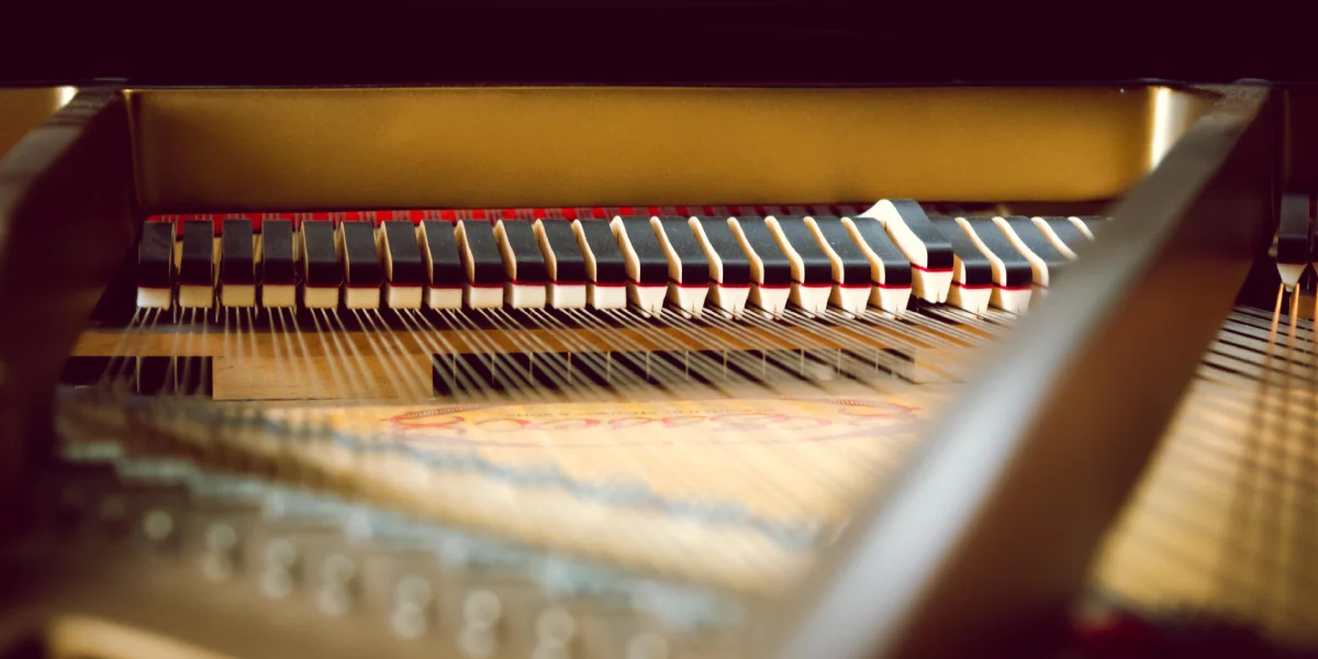 Véier Hänn, ee Piano | © Pixabay