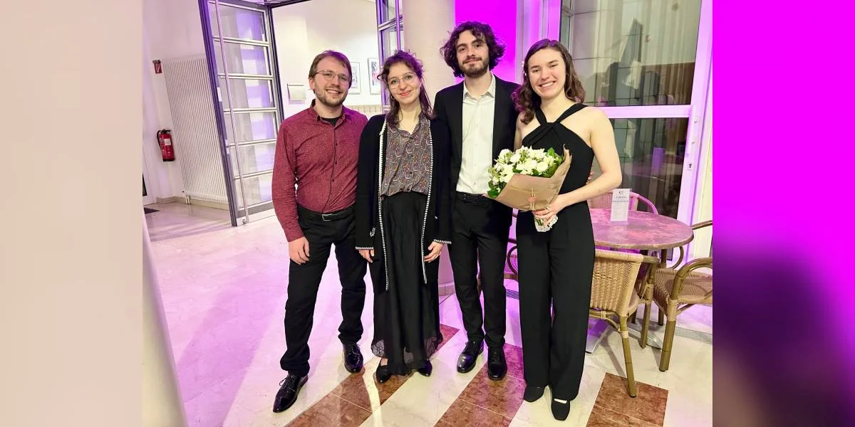 Fréier Schüler - Den Duo Encordé a Samare