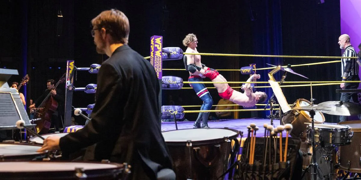 Wrestling mat klassescher Musek - een neien Trend? | © Matt Duboff