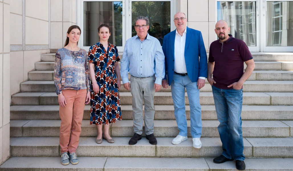 (v.l.n.r.) Caroline Reuter, Nora Braun, Jean-Paul Hansen, Romain Gross, Aram Diulgerian | © Conservatoire de la Ville d‘Esch-sur-Alzette Melodië wéi an enger Oper | © Conservatoire de la Ville d‘Esch-sur-Alzette